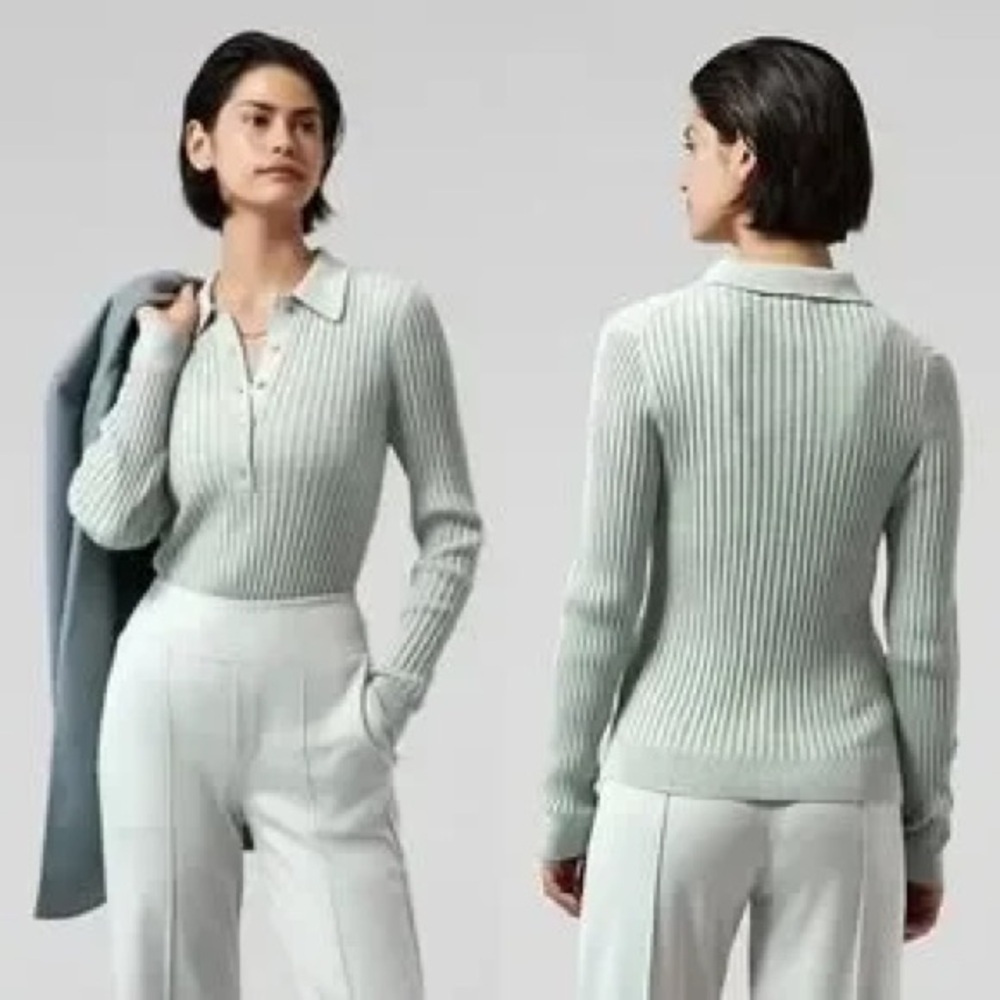 Athleta sweet bay Henley Light Green Ribbed V-Neck Sweater